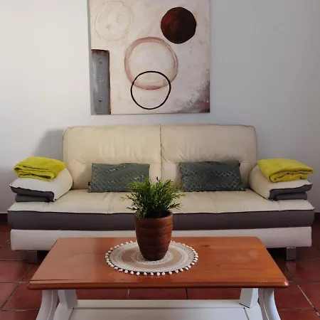 Apartamentoscasajulia La Santa