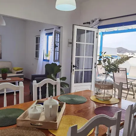 Apartamentoscasajulia Casa de Férias