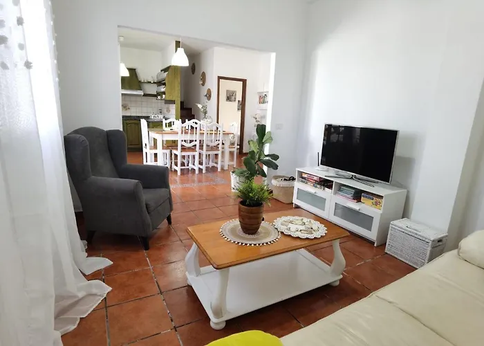 Apartamentoscasajulia Holiday home La Santa